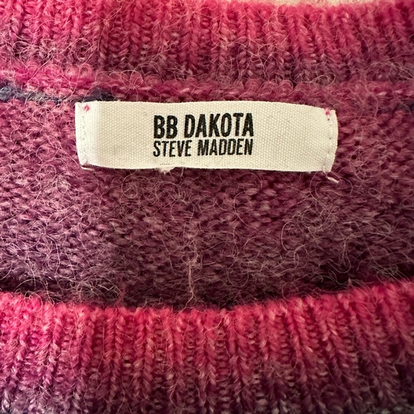 STEVE MADDEN BB Dakota Sweater - Picture 3 of 3